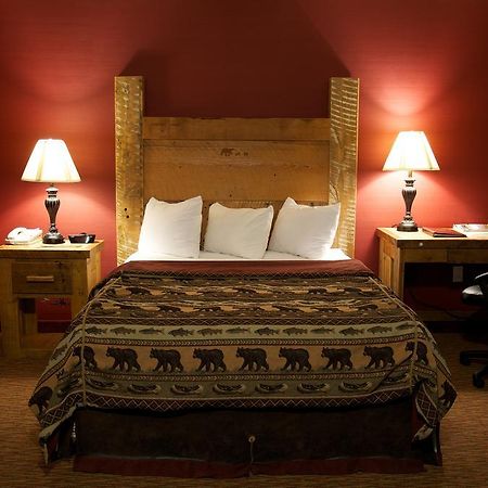 Three Bear Lodge West Yellowstone Εξωτερικό φωτογραφία