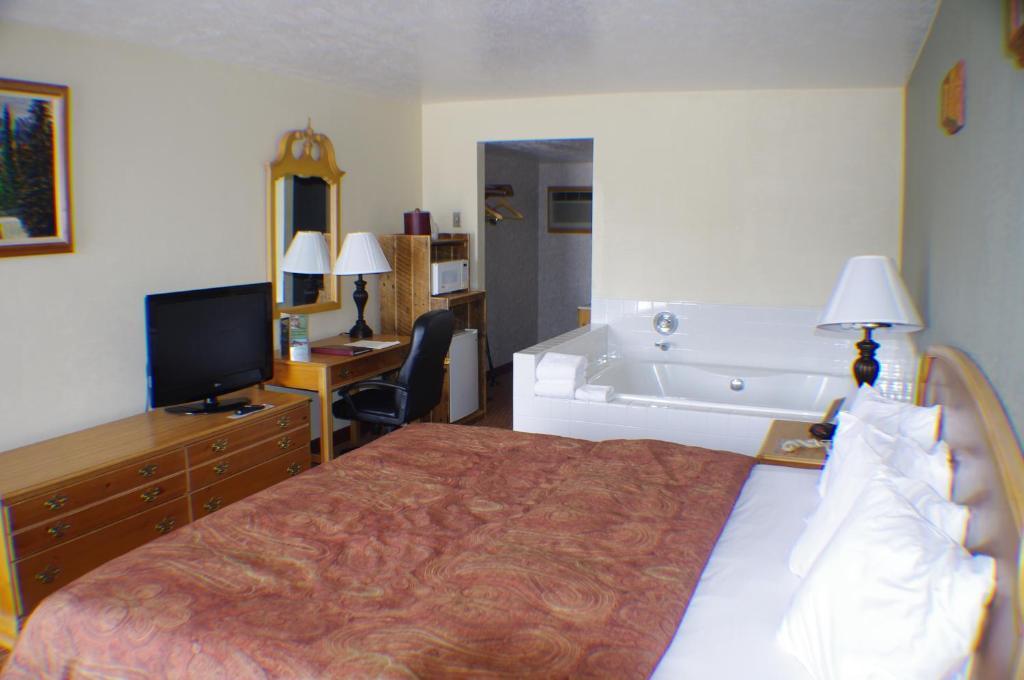 Three Bear Lodge West Yellowstone Εξωτερικό φωτογραφία
