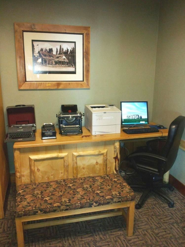 Three Bear Lodge West Yellowstone Εξωτερικό φωτογραφία